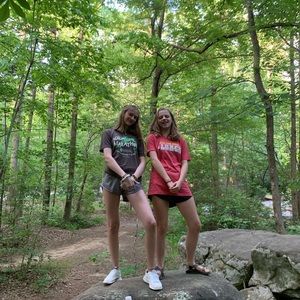 Meet your Posher, Caroline